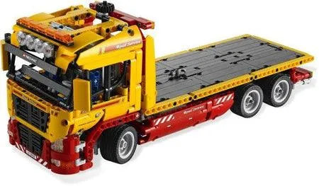 LEGO Flatbed Truck 8109 Technic LEGO TECHNIC @ 2TTOYS | Official LEGO shopđđ„° LEGO âŹ. 139.99