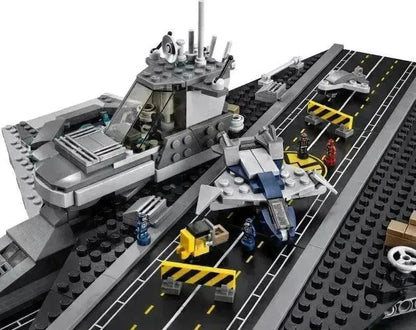 LEGO De SHIELD Helicarrier 76042 Superheroes