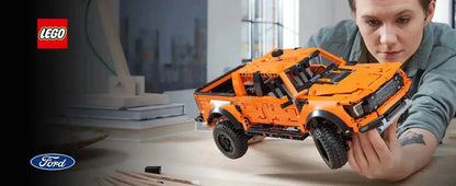 LEGO Ford Raptor F150 Pick Up Truck 42126 Technic
