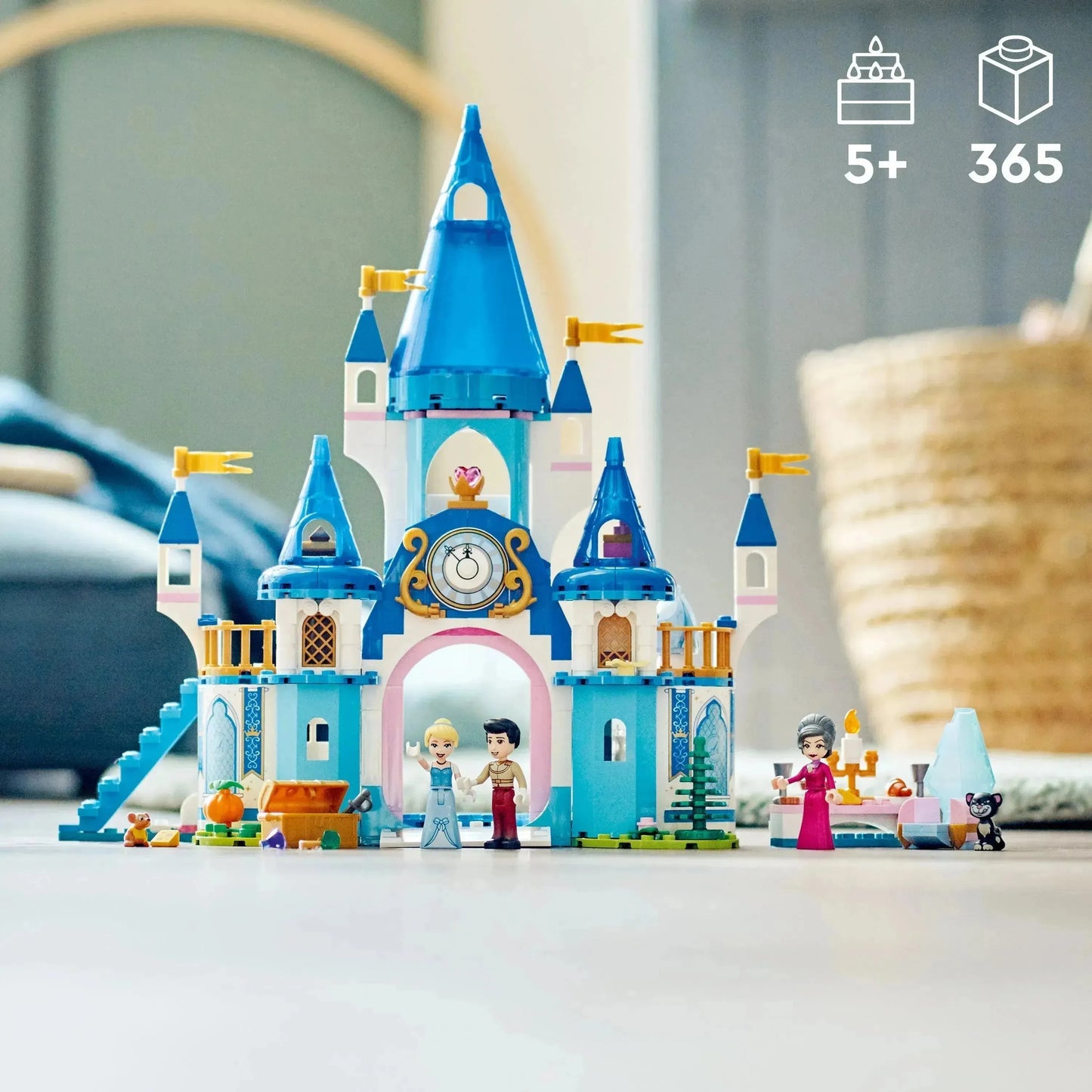 LEGO The Disney Castle of Cinderella and the handsome prince 43206 Disney