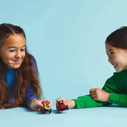 LEGO Raceauto pakket: pizzabestelwagen vs Brandweerwagen 60458 City