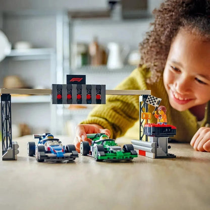 LEGO F1 Start lijn met VCARB & Sauber Formule 1 auto's 60474 City