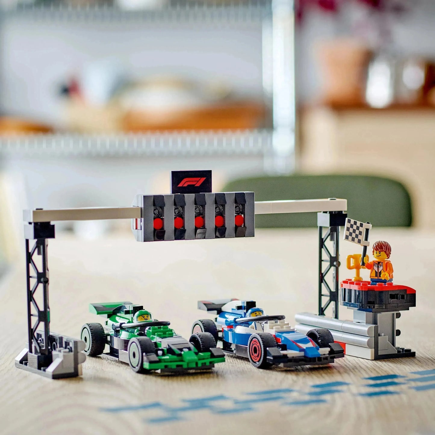 LEGO F1 Start lijn met VCARB & Sauber Formule 1 auto's 60474 City