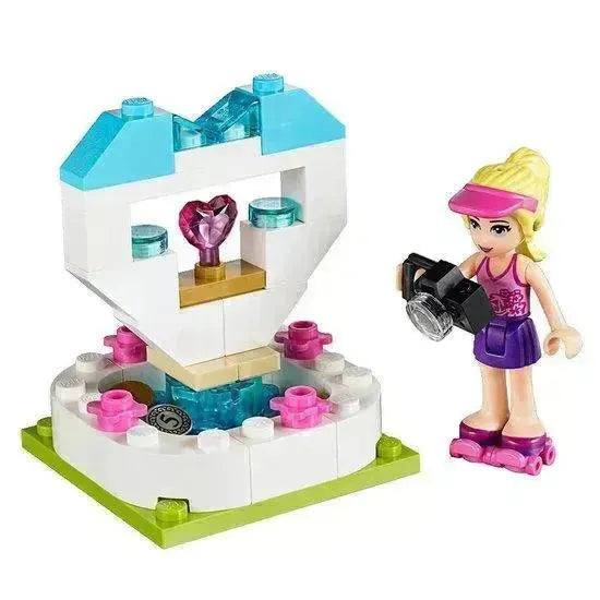 LEGO Wish Fountain 30204 Friends LEGO Friends @ 2TTOYS | Official LEGO shop😊🥰 LEGO €. 3.99